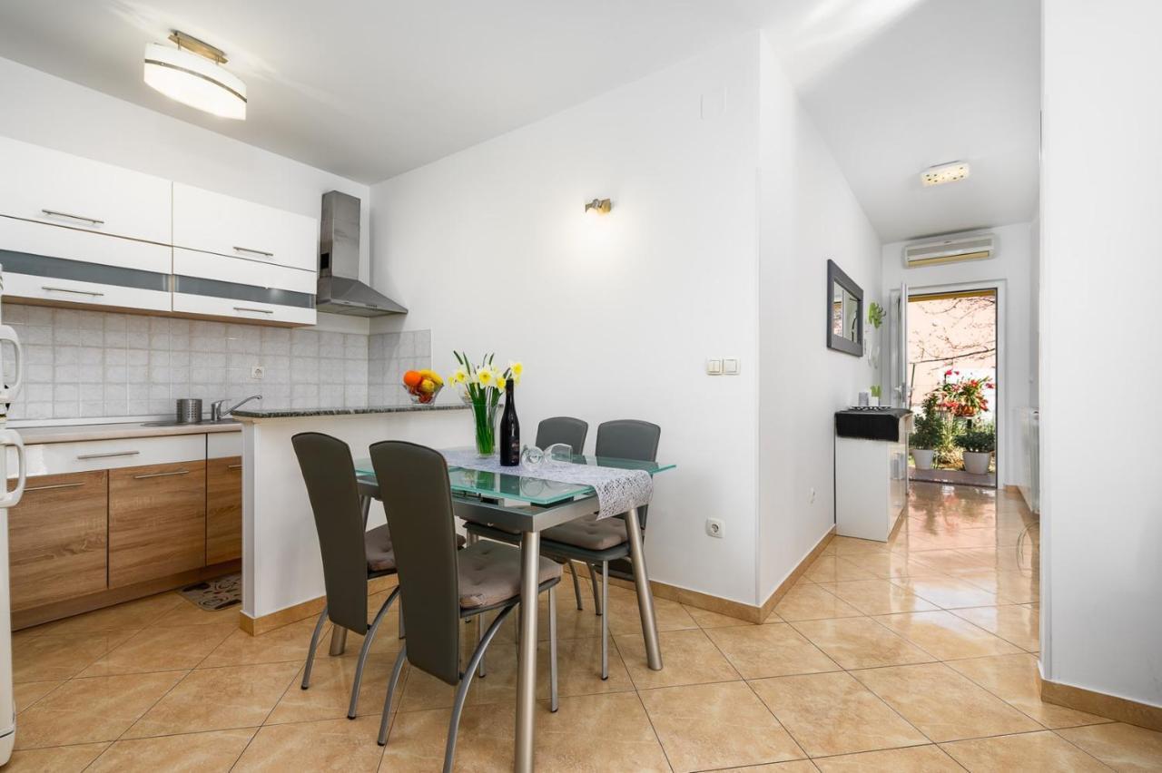 Murine Bozica House With Apartments מראה חיצוני תמונה