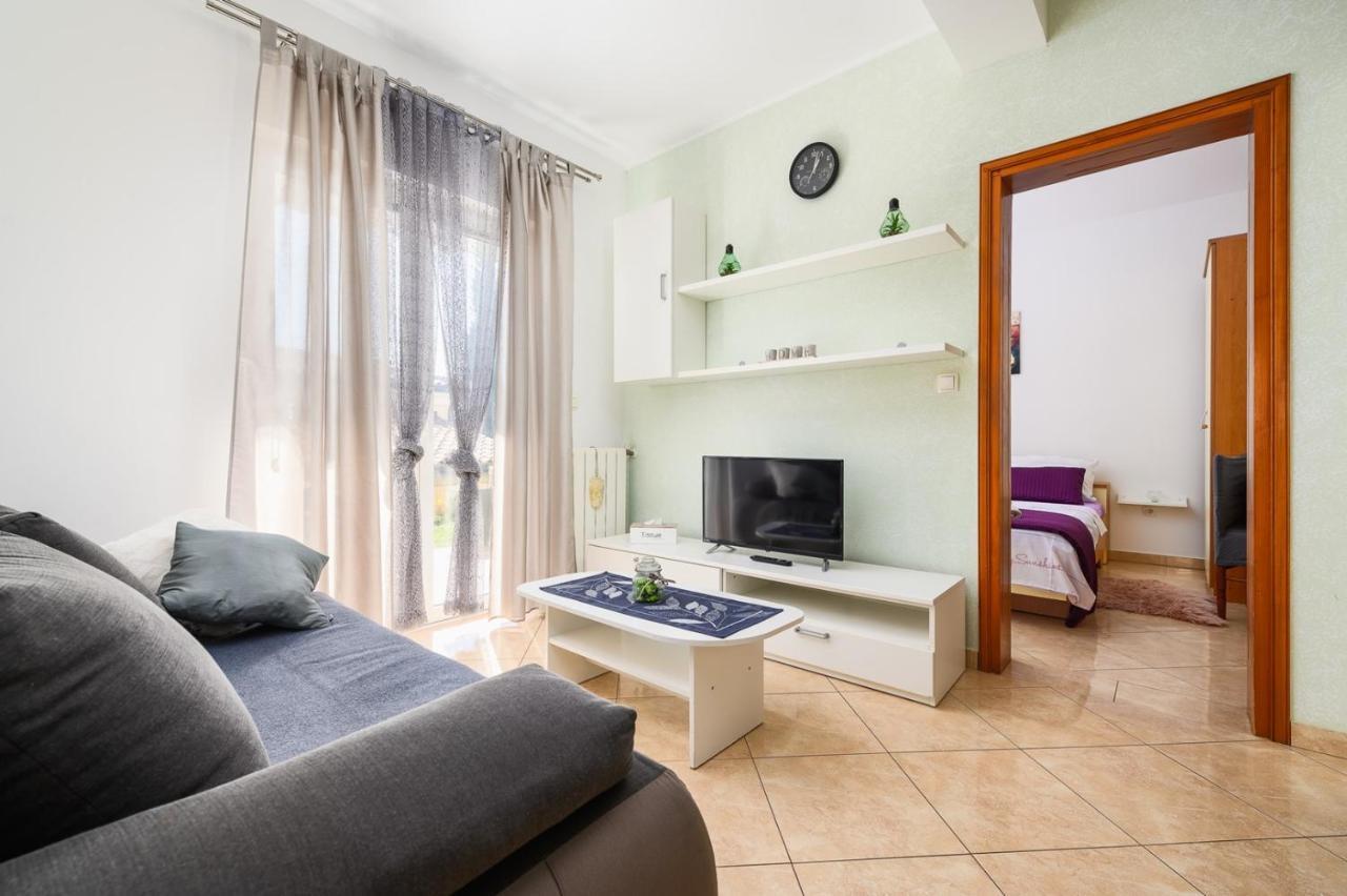 Murine Bozica House With Apartments מראה חיצוני תמונה