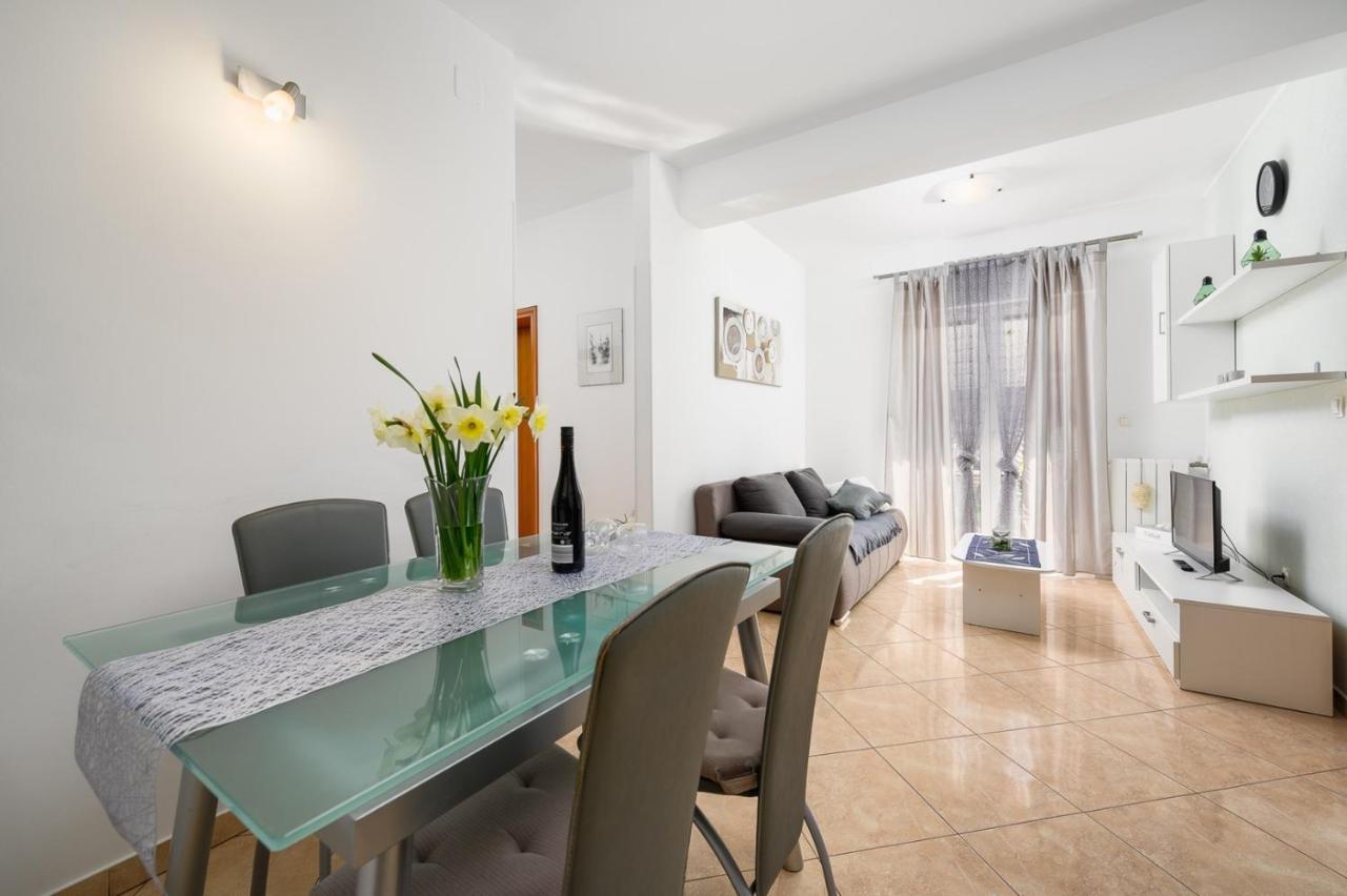 Murine Bozica House With Apartments מראה חיצוני תמונה